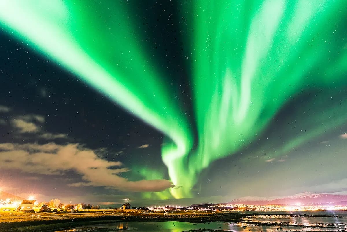 Where to Stay in Tromsø: 10 Best Areas & Hotel Picks (2026)