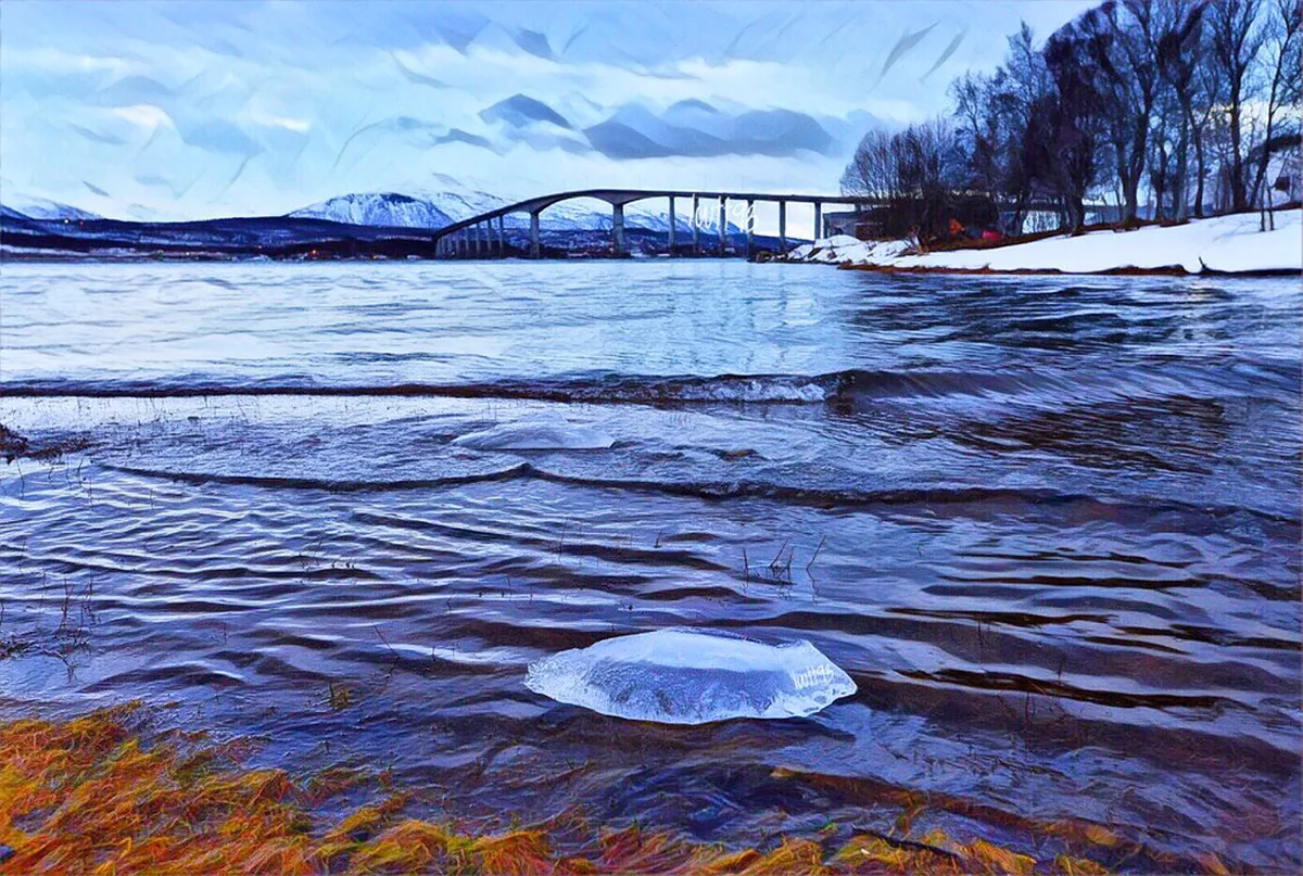 Tromsø shell sand beach with turquoise water and white sand shoreline, Arctic coast scenery